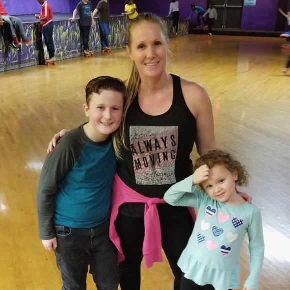 Meet your Posher, Brooke - Picture 4 of 6